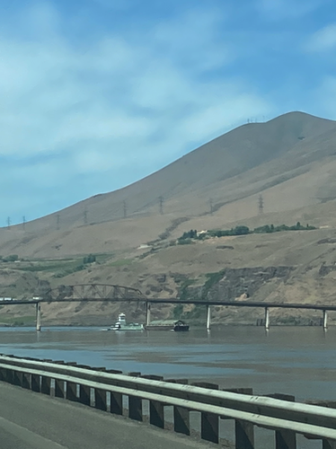 US Highway 97 Bridge over the Columbia on the way to Maryhill Winery, which is on the north side (Washington side) of the River.