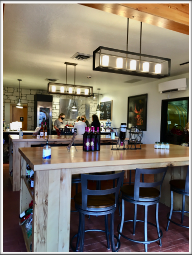 More tasting tables at Latah Winery